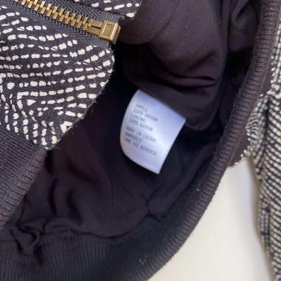 Black And White Zip Front Bomber Jacket By Cynthia Rowley - Picture 3 of 5